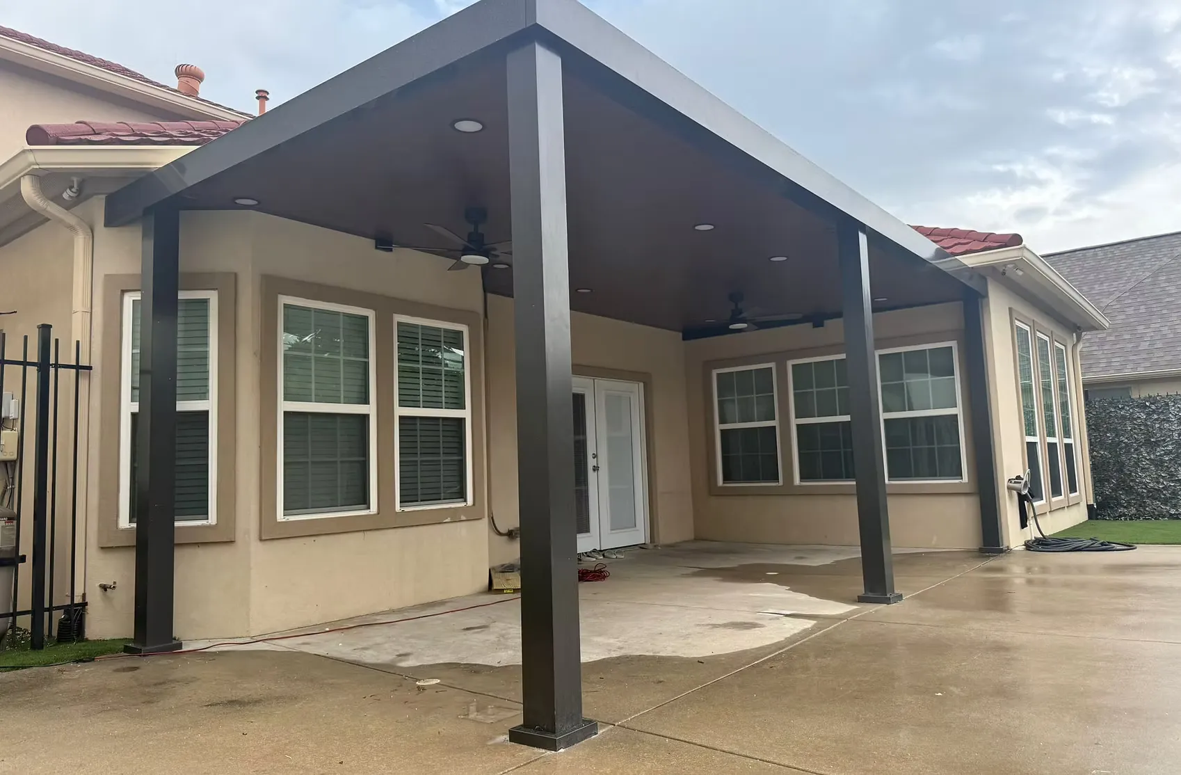 Outdoor Kitchens and Pergolas